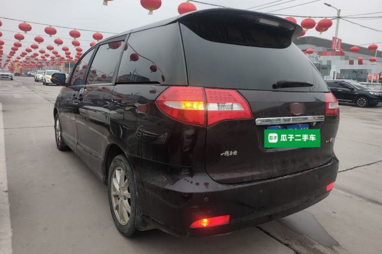 Used BYD M6 2015 2.4L Automatic Luxury Model
