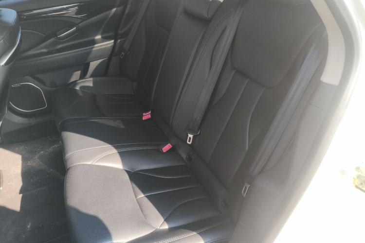 Used Geely Auto Emgrand GT 2015 1.8T Comfort Model