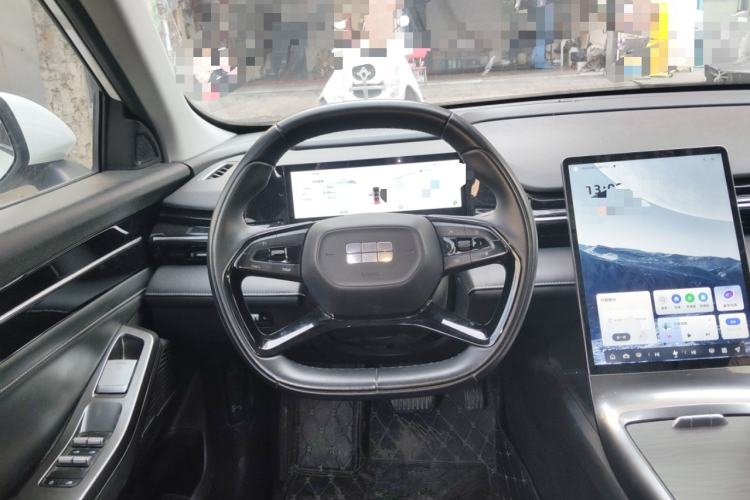 Used Geely Galaxy L6 2024 60km PLUS Dragon Edition