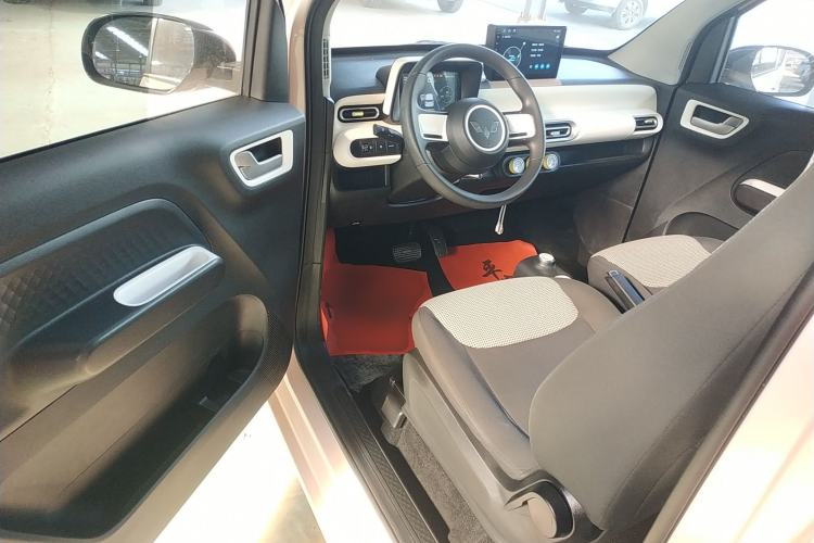 Used Wuling Hongguang MINIEV 2024 3rd Generation 215km Youth Edition
