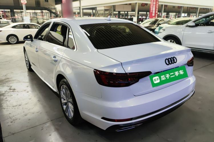 Used Audi A4L 2018 30th Anniversary Edition 40 TFSI Trendy Model Rear Left 45 Deg