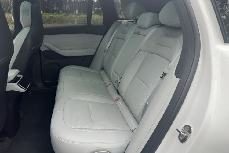 Used Nio ES6 2024 75 kWh
