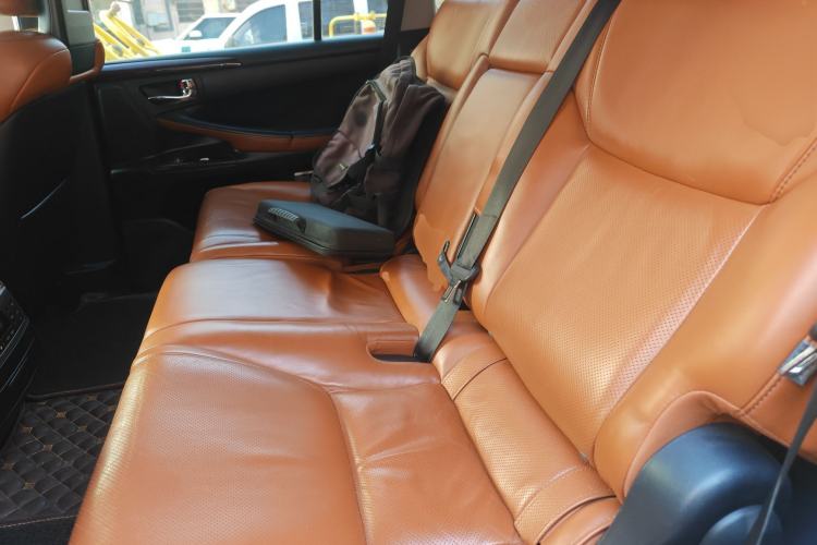 Used Lexus LX 2012 570
