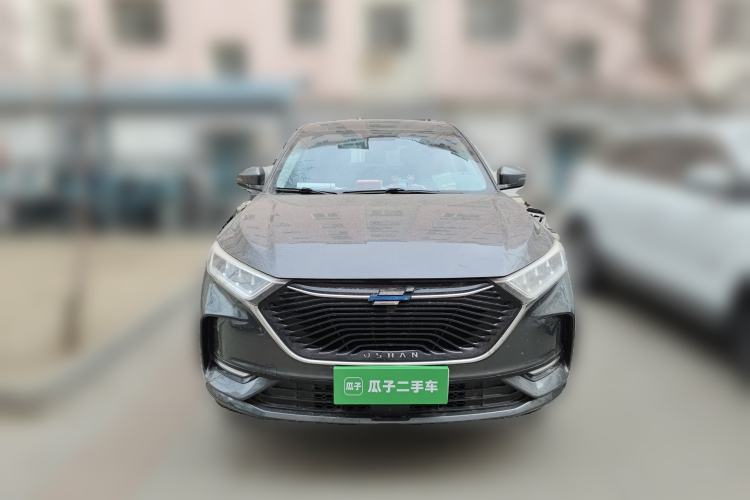 Used CHANGAN OSHAN X7 2020 1.5T Automatic Luxury Version Front