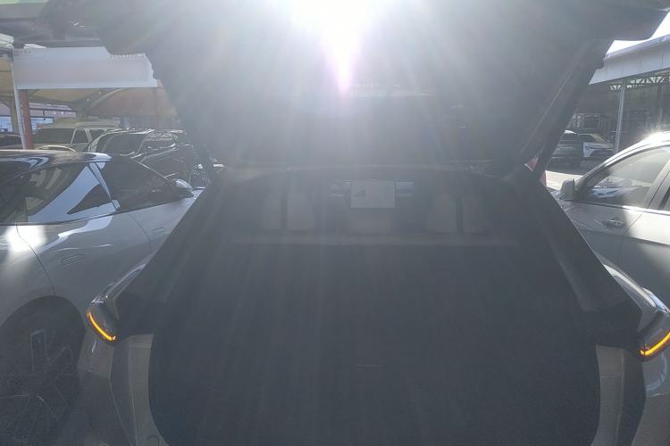 Used ONVO L60 2025 Model—60 kWh Rear-Wheel-Drive Version
