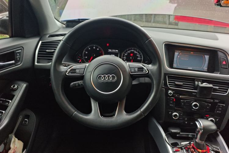 Used Audi Q5 2013 40 TFSI Technology Edition
