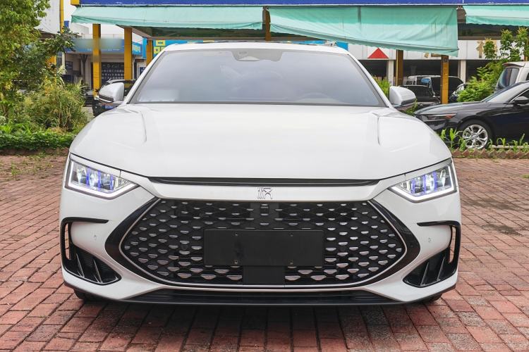 Used BYD Han 2022 DM-i 121KM Prestige Model