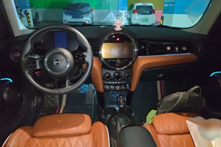 Used MINI 2022 1.5T COOPER Artist Five-Door Edition
