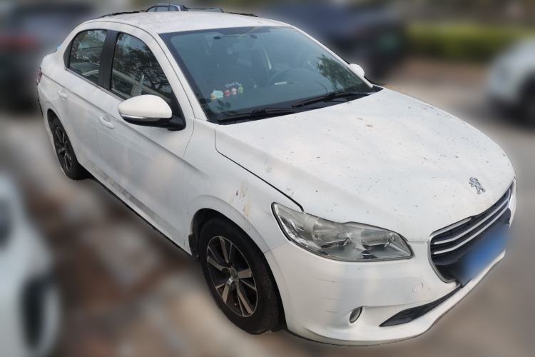 Used Peugeot 301 2014 1.6L Automatic Comfort Edition Front Right 45 Deg