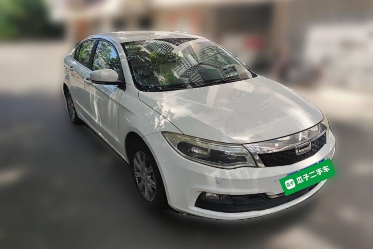 Used Qoros 3 2014 Sedan 1.6L Manual Zhixiang Model
