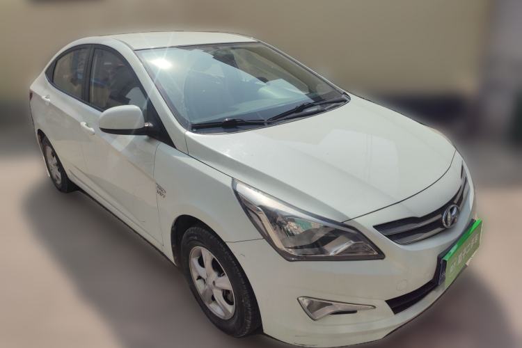 Used Hyundai Verna (older generation) 2016 1.4L Manual Fashion GS
