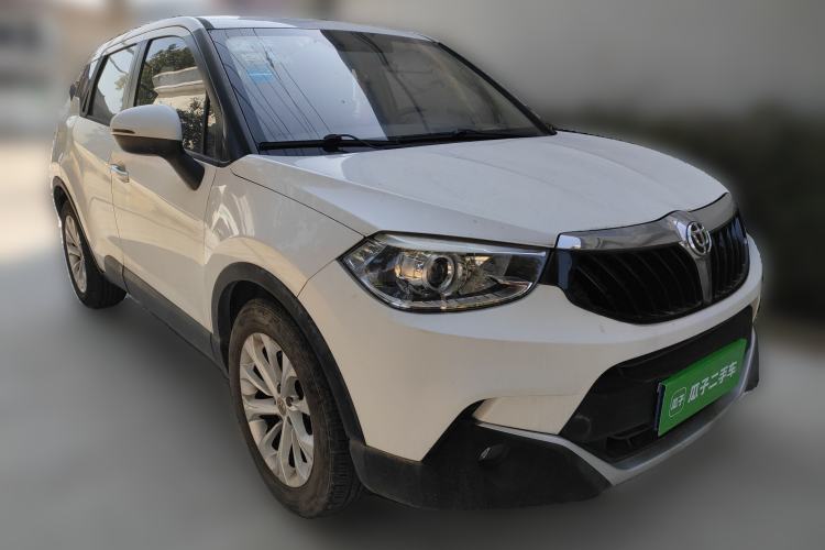 Used Brilliance V3 2016 1.5L Manual Smart Version
