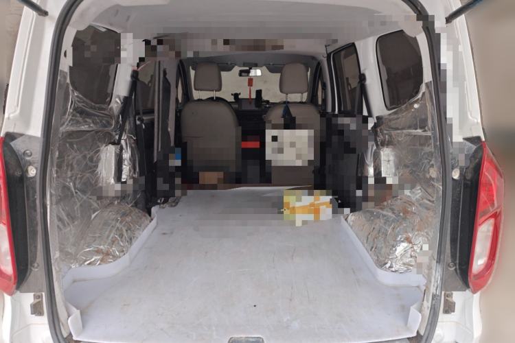 Used Wuling Hongguang New Energy 2024 All-Electric Model 300KM Practical Version
