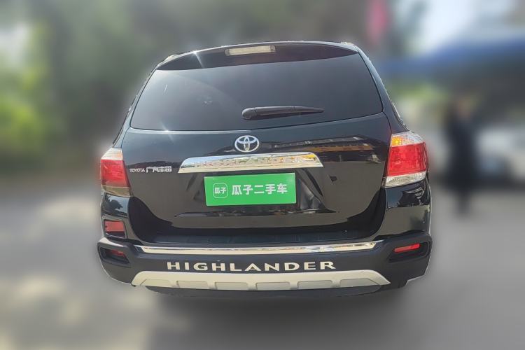 Used Toyota Highlander 2012 2.7L Two-Wheel Drive 7-Seater Elite Edition Rear