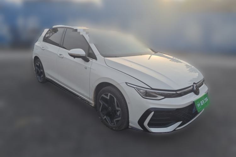 Used Volkswagen Golf 2025 300TSI R-Line Front Right 45 Deg