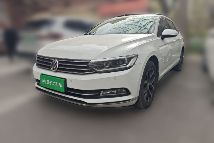 Used Volkswagen Variant 2017 380TSI Two-Wheel Drive Comfort Edition