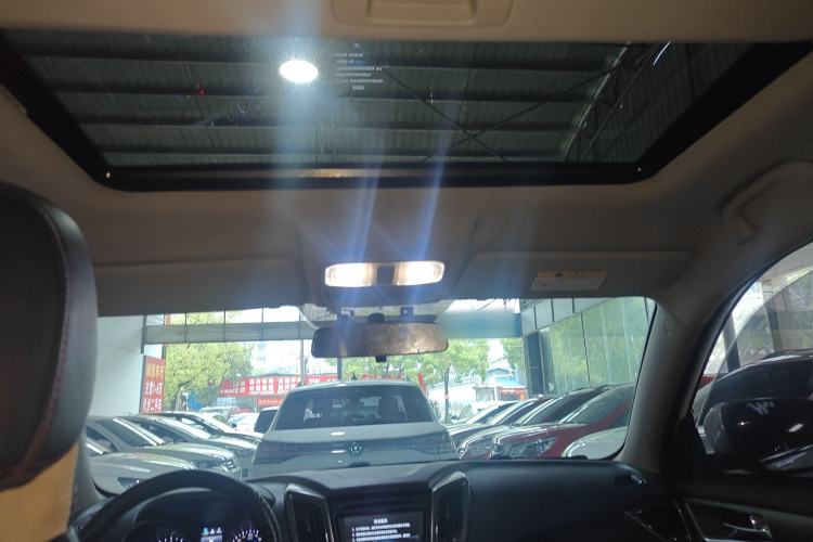 Used CHANGAN CS75 2016 1.8T Automatic Elite Model China IV Standard Headliner