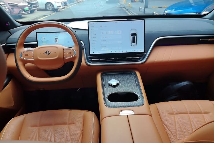 Used Dongfeng eπ eπ008 2025 210 Ultra Range-Extended Version 5 Seats