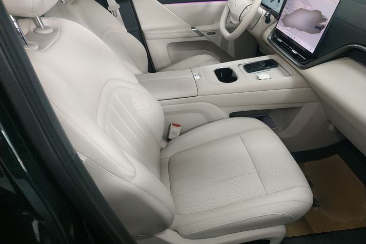 Used Dongfeng eπ eπ008 2026 Model Six-Seat Range-Extended Family Edition
