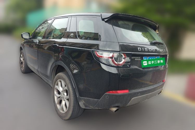 Used Land Rover Discovery Sport 2015 2.0T SE Rear Left 45 Deg