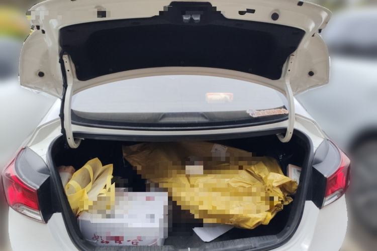 Used Hyundai Elantra (5th Generation / Langdong) 2015 1.6L Automatic Fashion Model Trunk