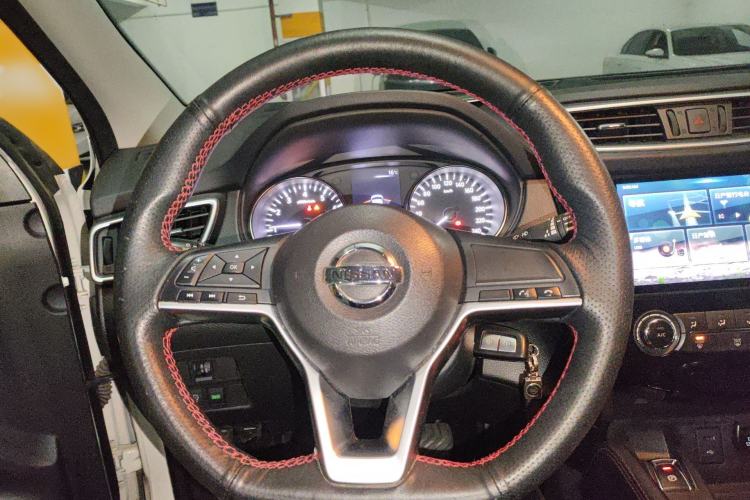 Used Nissan Qashqai 2019 2.0L CVT Smart Enjoyment Version Steering Wheel