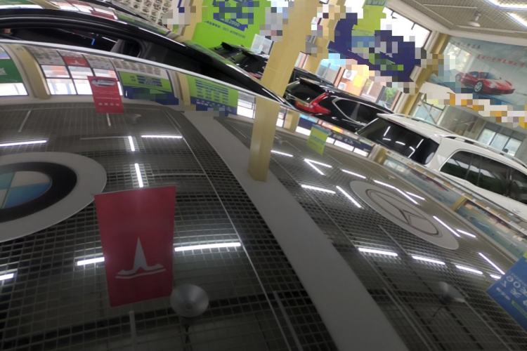 Used Tesla Model Y 2025 Rear-Wheel-Drive Version Roof