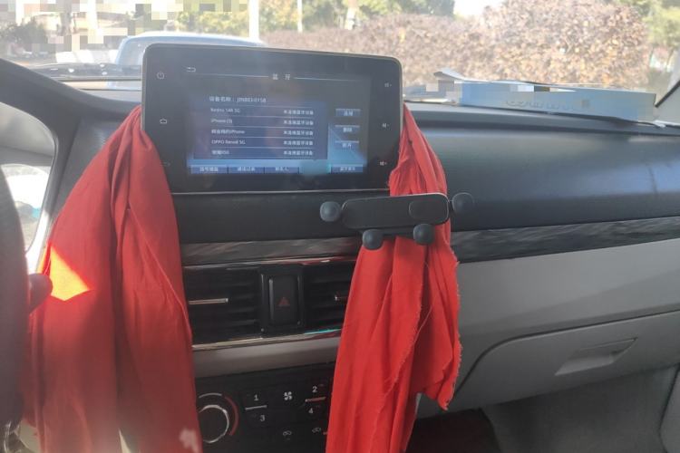 Used Jinbei New Hiace X30L 2024 Wealth Edition Passenger Van 5/6/7 Seater Front-Mounted Air Conditioning