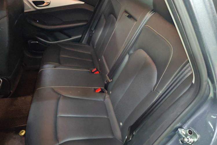 Used Roewe i6 MAX 2020 300TGI Automatic Sporty Cool Edition