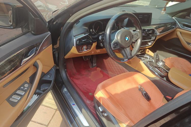 Used BMW 5 Series 2018 Facelifted 530Li xDrive M Sport Package
