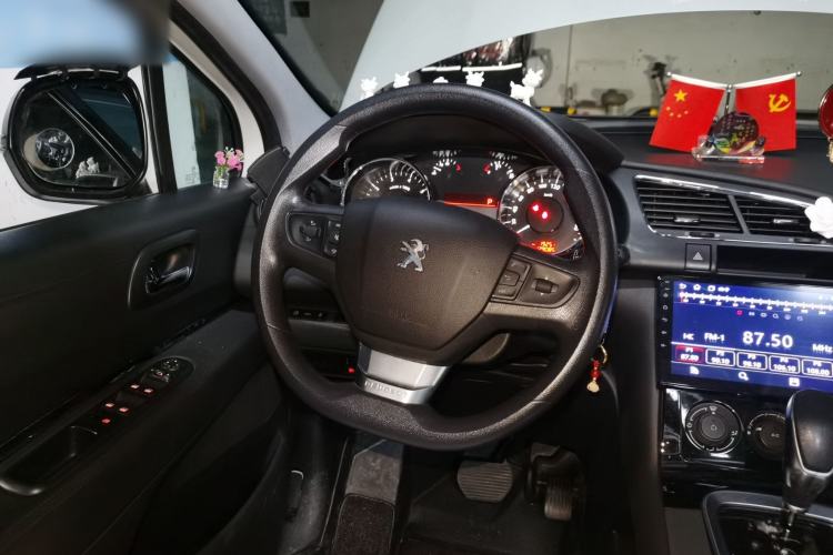 Used Peugeot 3008 2016 1.6THP Automatic Classic Edition
