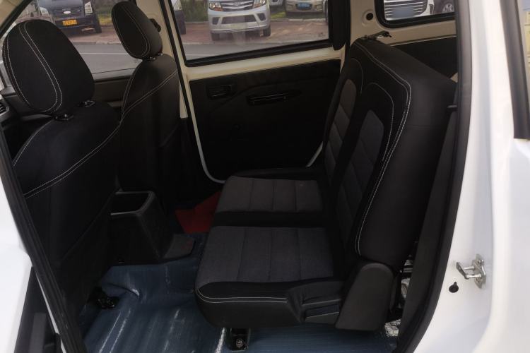 Used Wuling Hongguang PLUS 2019 1.5T Manual Standard Version 7 Seats
