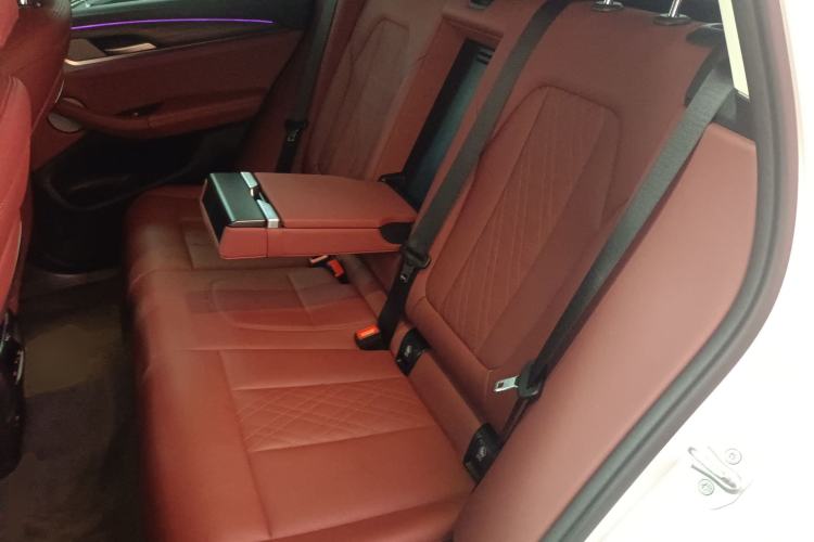 Used BMW X3 2022 Second Facelift xDrive30i Leading Edition M Night Sky Package Left Rear Seat