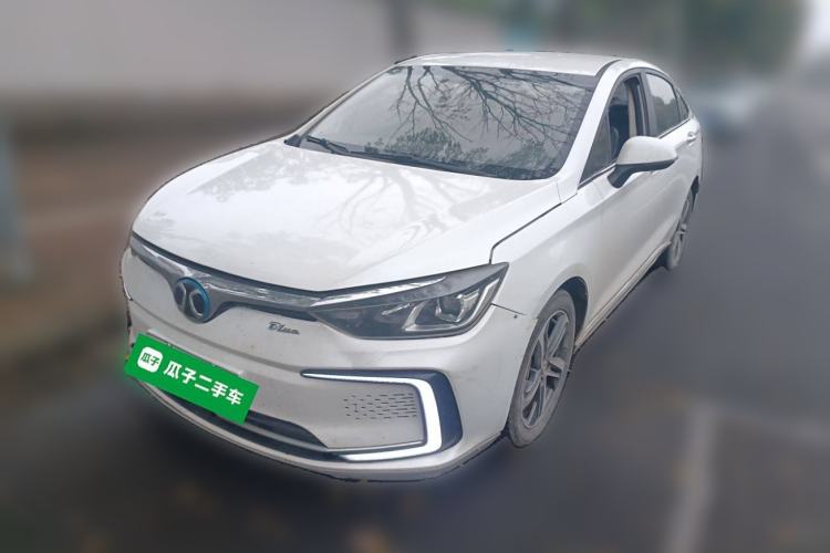 Used BAIC Beijing EU5 2018 R500 Smart Wind Edition