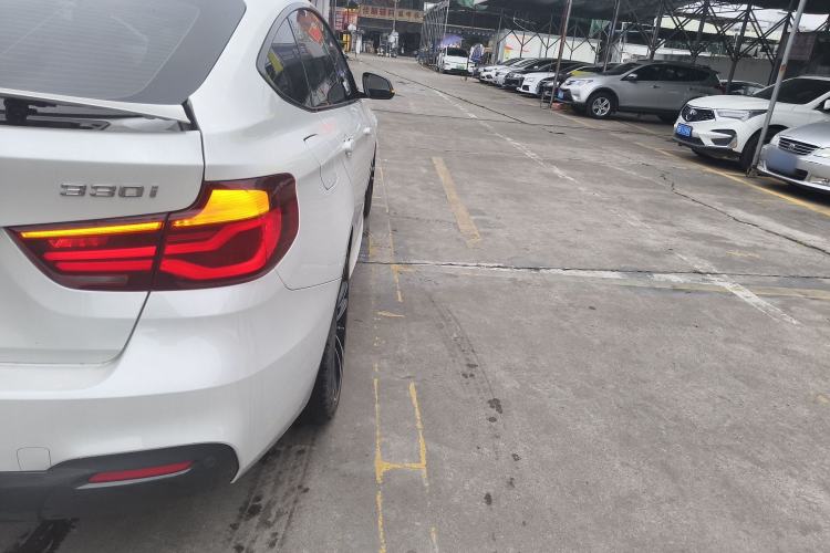 Used BMW 3 Series GT 2019 330i xDrive M Sport Night Edition Right Rear Taillight