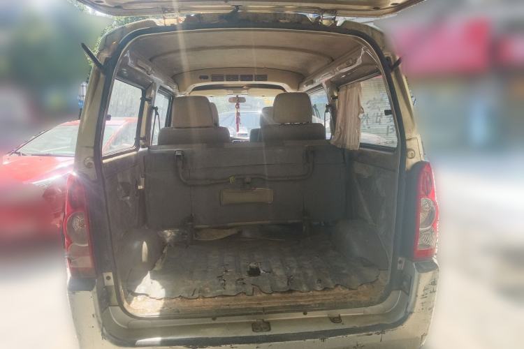 Used Wuling Rongguang 2011 1.2L Base Version