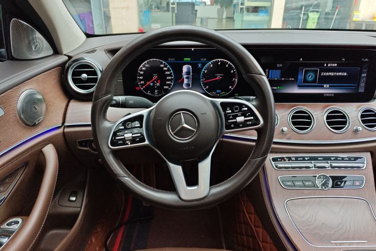 Used Mercedes-Benz E-Class 2020 E 260 L
