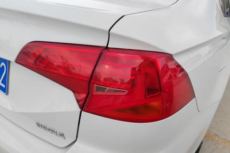 Used Volkswagen Bora 2016 1.6L Automatic Comfort Model Right Rear Taillight