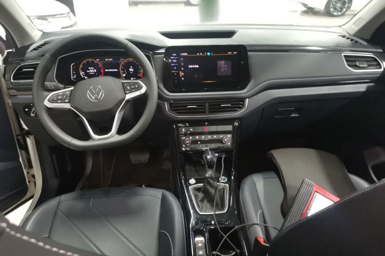 Used Volkswagen Tharu 2025 NewRui 300TSI Prestige Edition