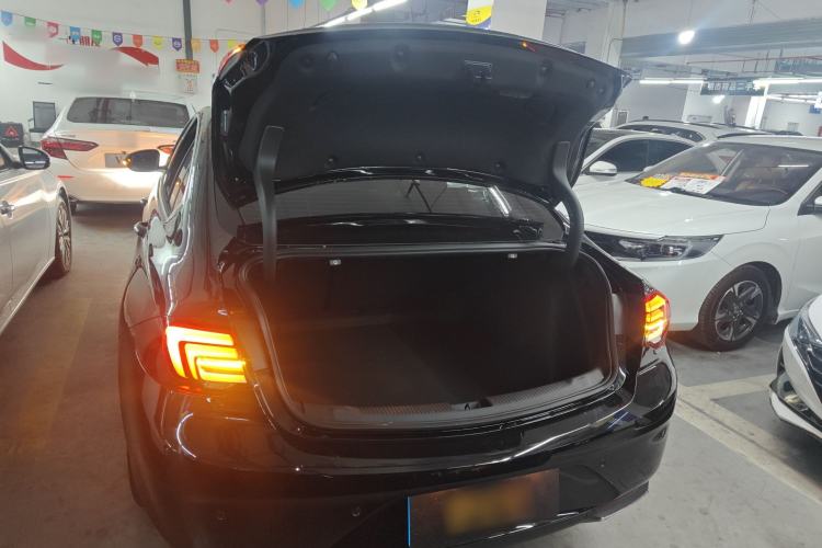 Used Buick Regal 2025 Model 25T Ultra-Enjoyment Edition
