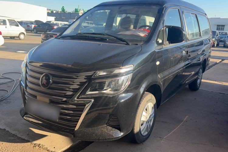 Used FORTHING Lingzhi 2023 M5L 1.6L Base Model 7 Seats