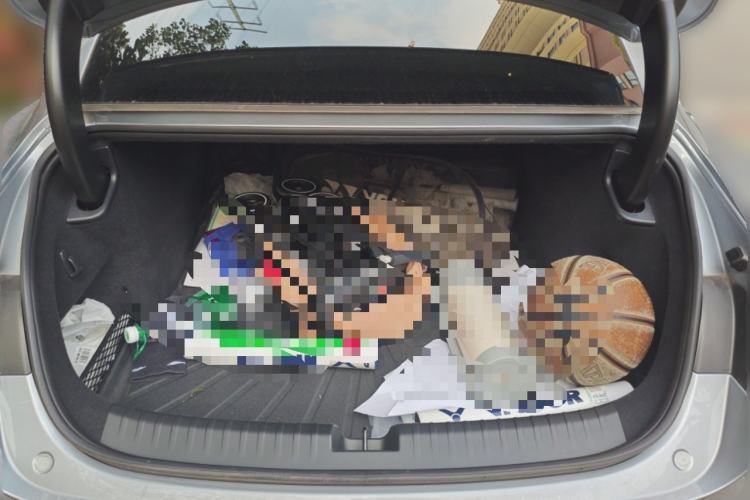 Used Xiaomi Auto SU7 Ultra 2025 Ultra Model Trunk