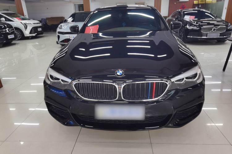 Used BMW 5 Series 2018 Restyled 530Li Leading Edition M Sport Package
