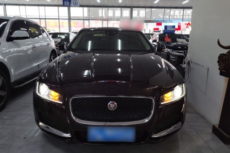 Used Jaguar XFL 2017 XFL 2.0T 200PS Windflower Edition