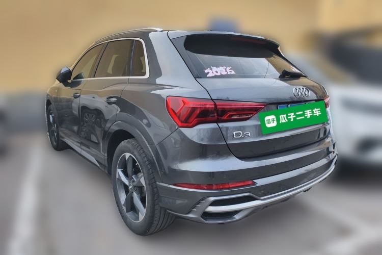 Used Audi Q3 2021 35 TFSI Fashion Dynamic Model