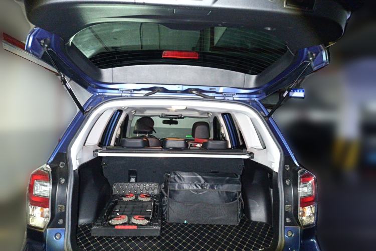 Used Subaru Forester 2018 2.0i Fashion Navigation Edition Trunk