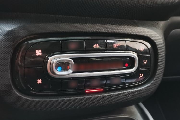 Used smart forfour 2018 1.0L 52kW Passion Edition
