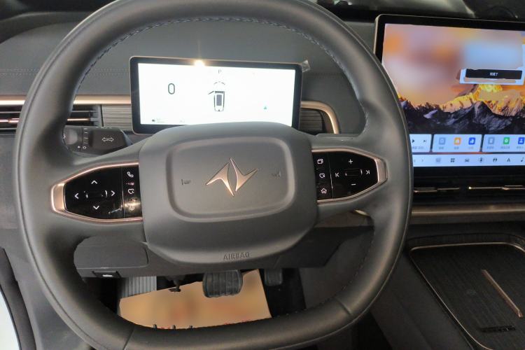 Used Dongfeng eπ eπ008 2024 636Max All-Electric Version 6 Seats