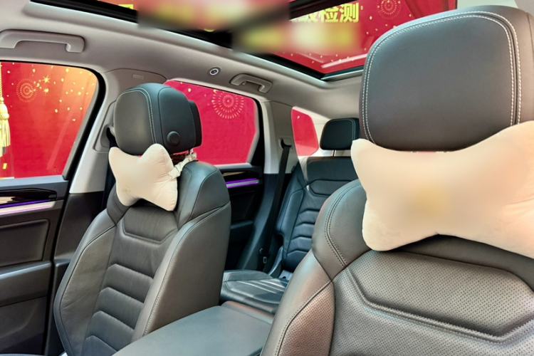 Used Volkswagen Touareg 2020 3.0 TSI Luxury Edition China VI Interior 8