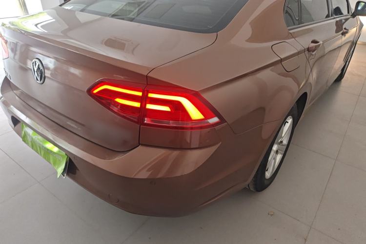 Used Volkswagen Lamando 2015 230TSI DSG Fashion Edition Right Rear Taillight